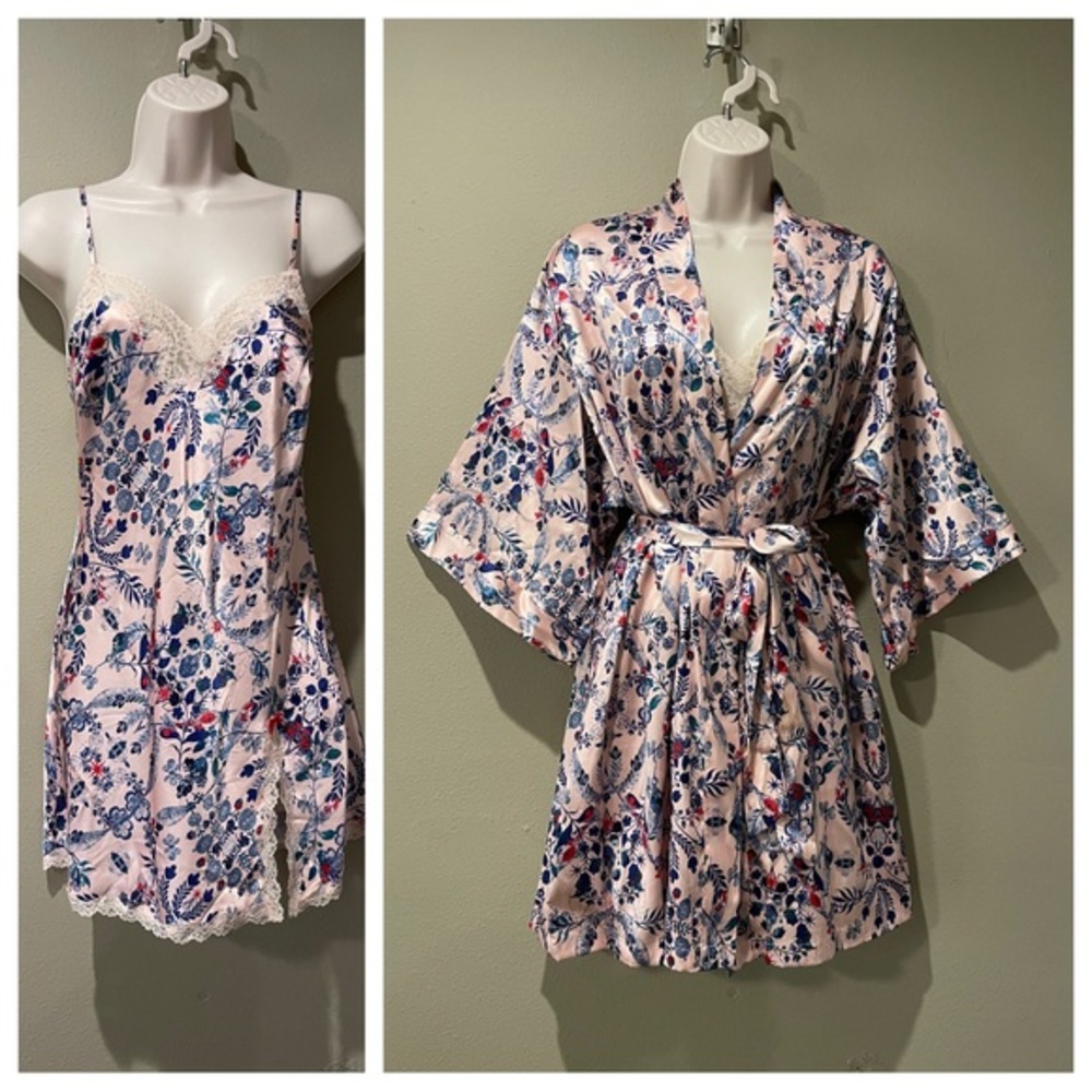 Victoria’s Secret Slip Nighty short gown and Robe, XS